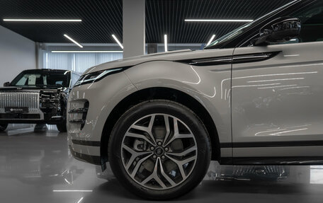 Land Rover Range Rover Evoque II, 2025 год, 6 050 000 рублей, 25 фотография