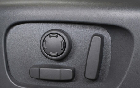 Land Rover Range Rover Evoque II, 2025 год, 6 050 000 рублей, 24 фотография