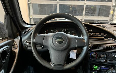 Chevrolet Niva I рестайлинг, 2012 год, 525 000 рублей, 10 фотография