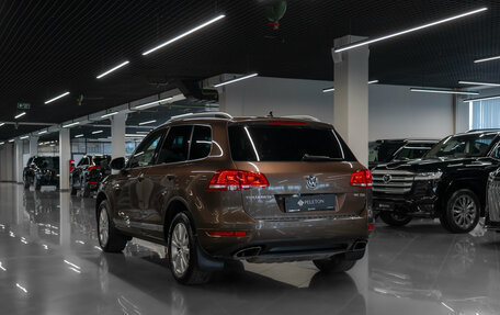 Volkswagen Touareg III, 2013 год, 2 440 000 рублей, 4 фотография