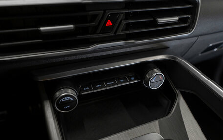 Geely Coolray I, 2023 год, 2 030 000 рублей, 22 фотография