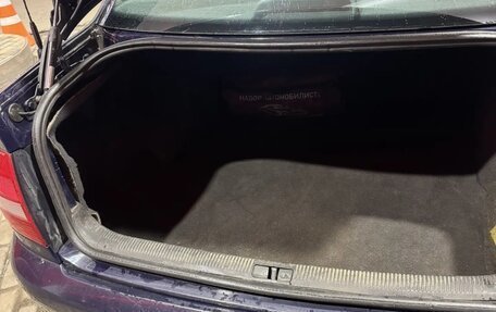 Audi A4, 2000 год, 250 000 рублей, 6 фотография