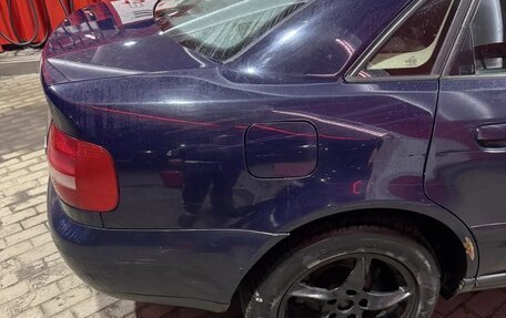 Audi A4, 2000 год, 250 000 рублей, 14 фотография