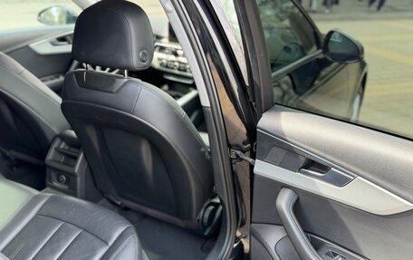 Audi A4, 2017 год, 1 750 000 рублей, 16 фотография