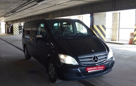 Mercedes-Benz Viano, 2011 год, 2 000 000 рублей, 10 фотография