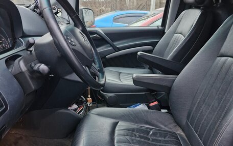 Mercedes-Benz Viano, 2011 год, 2 000 000 рублей, 15 фотография