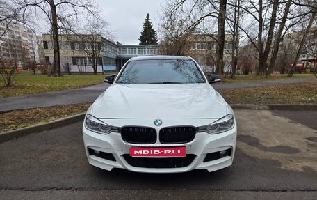 BMW 3 серия, 2018 год, 2 100 000 рублей, 1 фотография