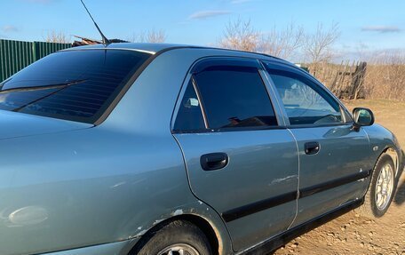 Mitsubishi Carisma I, 2003 год, 255 000 рублей, 3 фотография