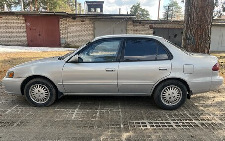 Toyota Corolla, 2001 год, 385 000 рублей, 4 фотография