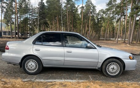 Toyota Corolla, 2001 год, 385 000 рублей, 11 фотография