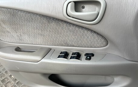 Toyota Corolla, 2001 год, 385 000 рублей, 24 фотография