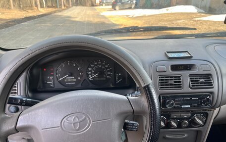 Toyota Corolla, 2001 год, 385 000 рублей, 22 фотография