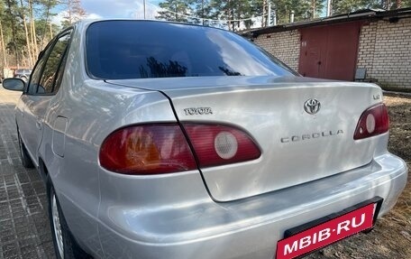 Toyota Corolla, 2001 год, 385 000 рублей, 16 фотография