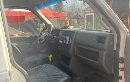 Volkswagen Transporter T4, 2001 год, 390 000 рублей, 5 фотография