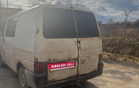 Volkswagen Transporter T4, 2001 год, 390 000 рублей, 2 фотография