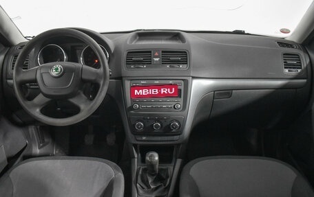 Skoda Yeti I рестайлинг, 2012 год, 695 000 рублей, 13 фотография