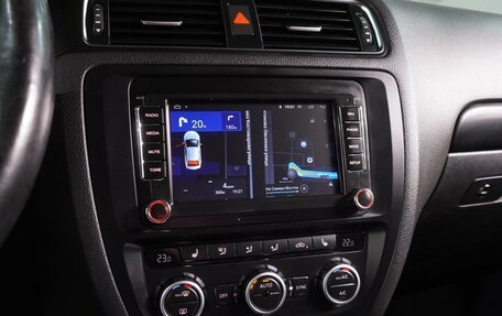 Volkswagen Jetta VI, 2012 год, 999 000 рублей, 12 фотография