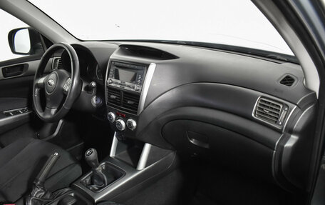 Subaru Forester, 2011 год, 890 000 рублей, 12 фотография