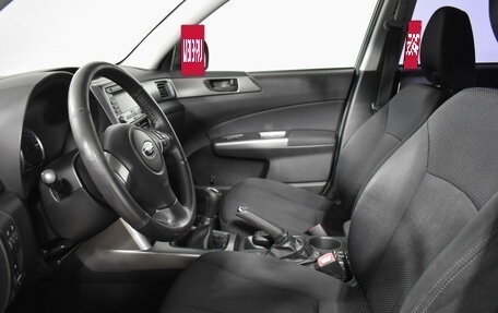 Subaru Forester, 2011 год, 890 000 рублей, 10 фотография