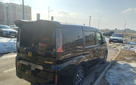 Honda Stepwgn IV, 2015 год, 1 900 000 рублей, 7 фотография