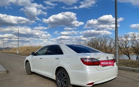 Toyota Camry, 2017 год, 2 490 000 рублей, 3 фотография