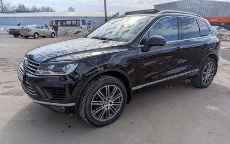 Volkswagen Touareg III, 2016 год, 2 770 000 рублей, 1 фотография
