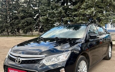 Toyota Camry, 2015 год, 1 899 999 рублей, 1 фотография