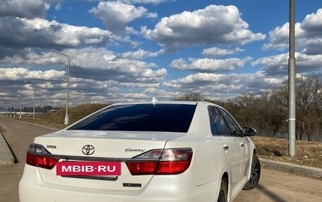 Toyota Camry, 2017 год, 2 490 000 рублей, 5 фотография