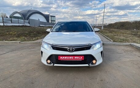 Toyota Camry, 2017 год, 2 490 000 рублей, 8 фотография