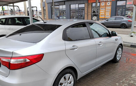 KIA Rio III рестайлинг, 2014 год, 1 000 000 рублей, 4 фотография