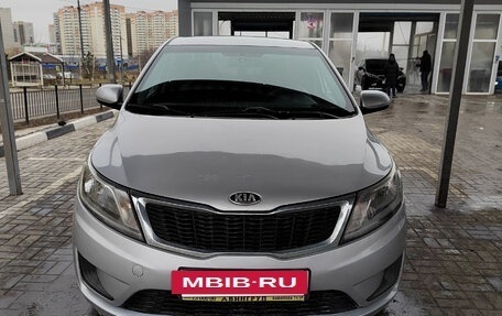 KIA Rio III рестайлинг, 2014 год, 1 000 000 рублей, 2 фотография