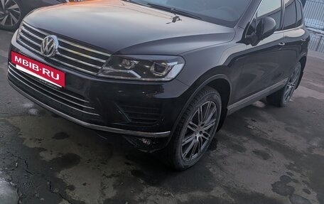 Volkswagen Touareg III, 2016 год, 2 770 000 рублей, 3 фотография