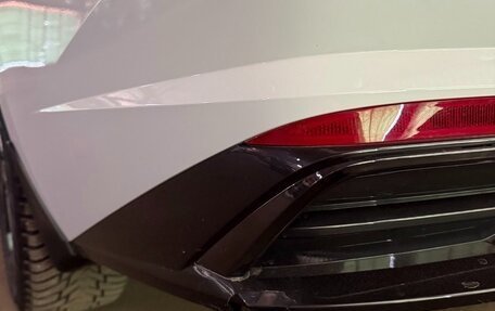 Hyundai Elantra, 2021 год, 2 490 000 рублей, 20 фотография