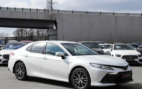 Toyota Camry, 2022 год, 3 689 000 рублей, 3 фотография