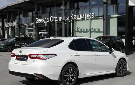 Toyota Camry, 2022 год, 3 689 000 рублей, 5 фотография