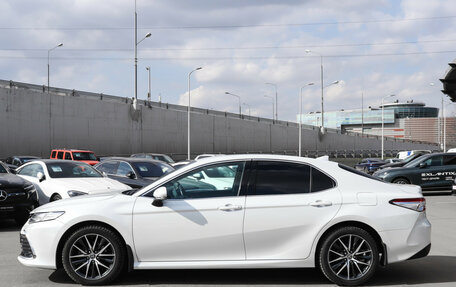 Toyota Camry, 2022 год, 3 689 000 рублей, 8 фотография