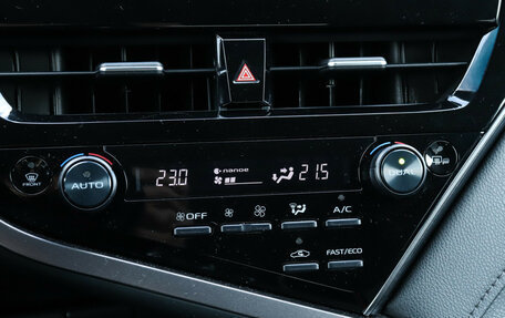 Toyota Camry, 2022 год, 3 689 000 рублей, 17 фотография