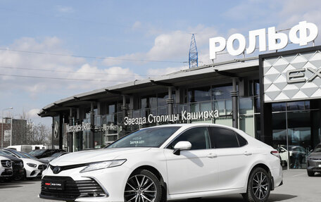 Toyota Camry, 2022 год, 3 689 000 рублей, 23 фотография