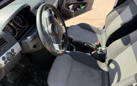 Opel Astra H, 2009 год, 650 000 рублей, 20 фотография