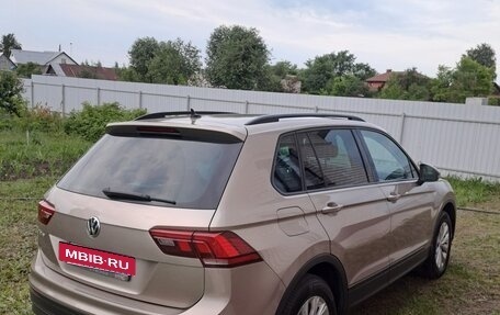 Volkswagen Tiguan II, 2019 год, 2 350 000 рублей, 3 фотография