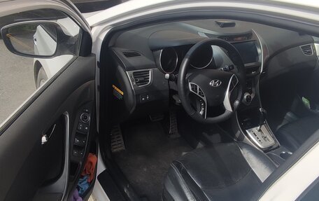 Hyundai Avante, 2012 год, 1 200 000 рублей, 3 фотография