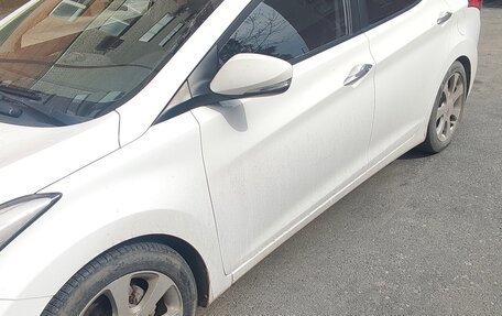 Hyundai Avante, 2012 год, 1 200 000 рублей, 5 фотография