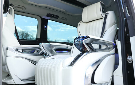 Mercedes-Benz V-Класс, 2024 год, 10 995 000 рублей, 14 фотография