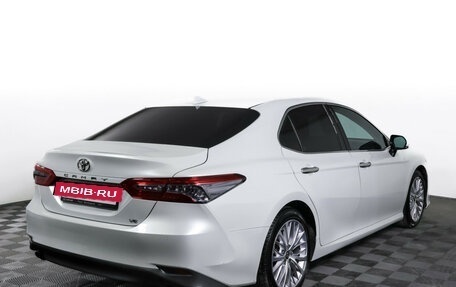 Toyota Camry, 2020 год, 3 340 000 рублей, 5 фотография