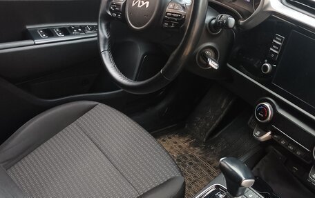 KIA Rio IV, 2022 год, 1 950 000 рублей, 5 фотография