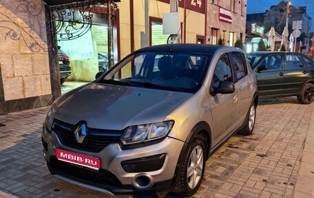 Renault Sandero II рестайлинг, 2016 год, 700 000 рублей, 1 фотография