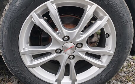 Hyundai Solaris II рестайлинг, 2015 год, 1 090 000 рублей, 12 фотография