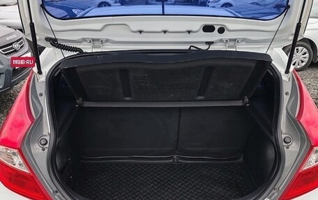 Hyundai Solaris II рестайлинг, 2015 год, 1 090 000 рублей, 5 фотография