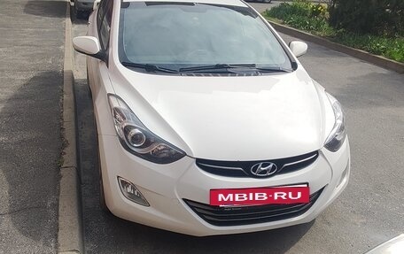 Hyundai Avante, 2012 год, 1 200 000 рублей, 6 фотография