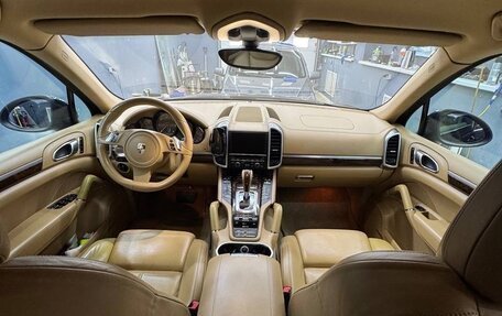 Porsche Cayenne III, 2011 год, 2 299 000 рублей, 4 фотография